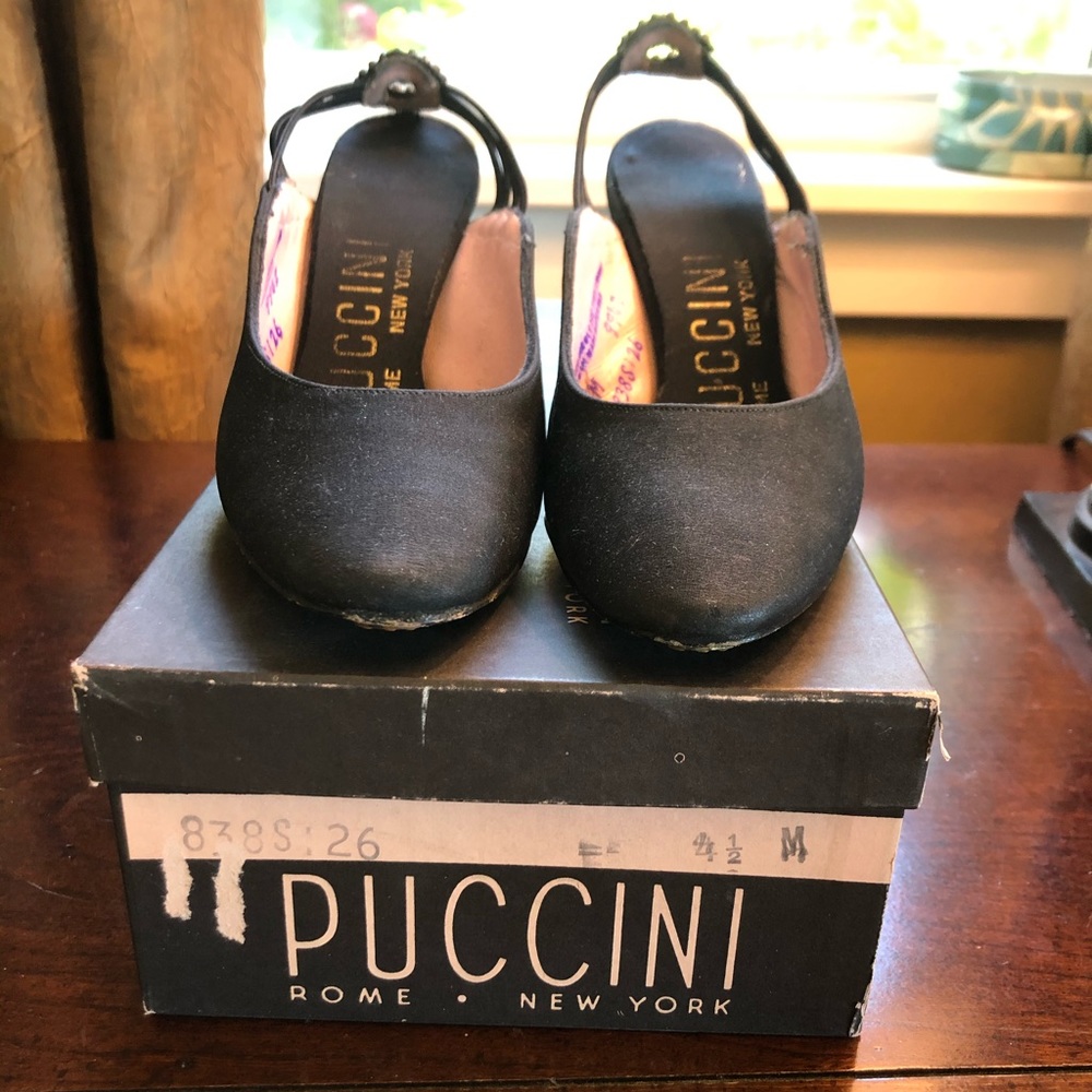 Vintage 1950s linen sling back pumps